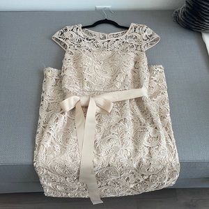 Adrianna Papell Dress/Gown